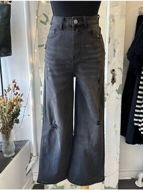 Pink Martini High-Waist Wide-Leg Distressed Jeans - Black